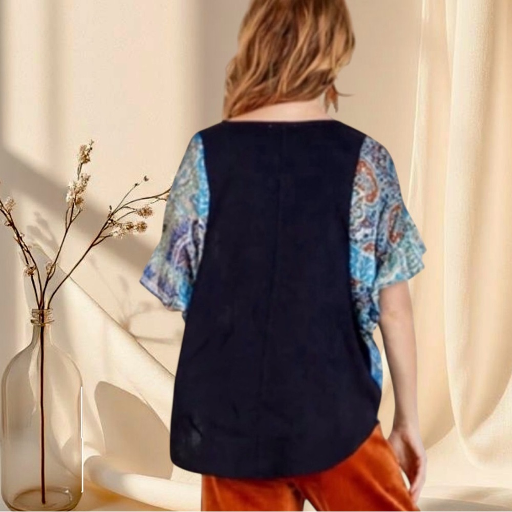 UMGEE Boho Metallic Flutter Sleeve Top | Navy & Gold Shimmer - Picture 4 of 6